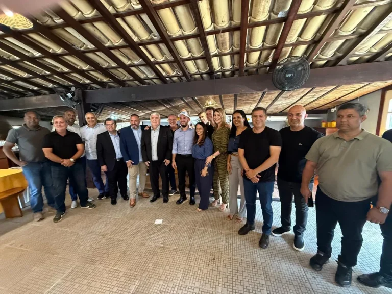 Os Bastidores da Política na Região dos Lagos: Apoio a Bacellar e Iniciativas Locais Imagem do artigo