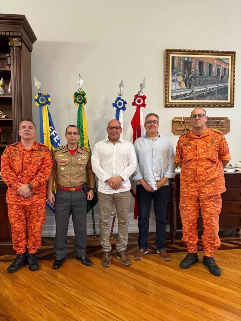 Boca Miúda: Os Bastidores da Política na Região dos Lagos nesta Quarta-feira Imagem do artigo