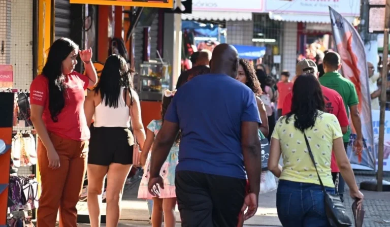 Confiança do Empresário do Comércio no Espírito Santo Aumenta 4,5% em Novembro