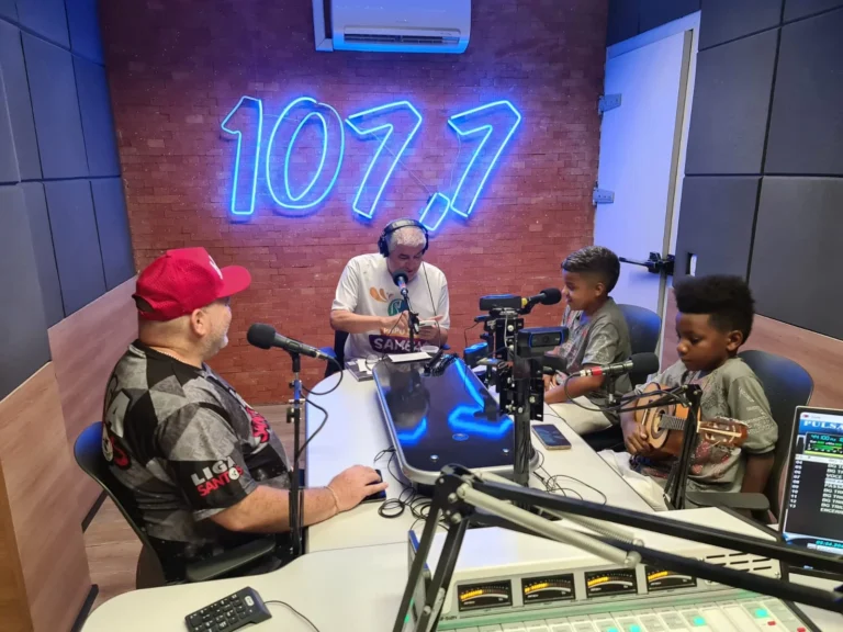 Escola de Samba Mirim: Projetando o Futuro do Carnaval e Revelando Novos Talentos