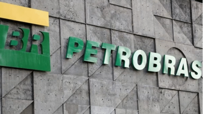 Greve na Petrobras: Justiça Ordena Retorno de 80% dos Funcionários em Meio à Mobilização