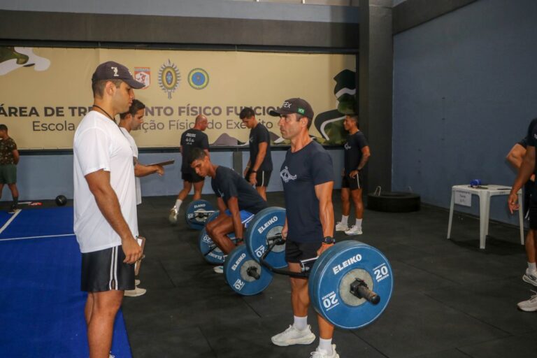 Escola de Educação Física do Exército Inaugura Área de Treinamento Modernizada para Preparo Físico Imagem do artigo
