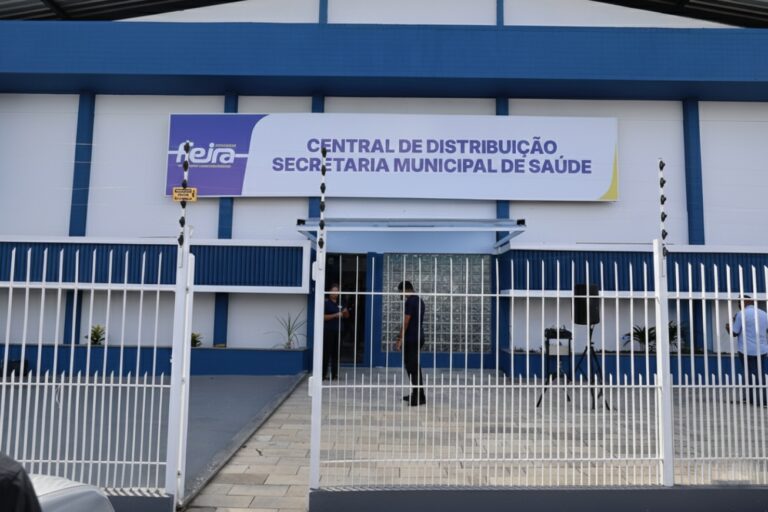 Feira de Santana Inaugura Central de Distribuição da Saúde Reformada com Investimento em Infraestrutura Imagem do artigo