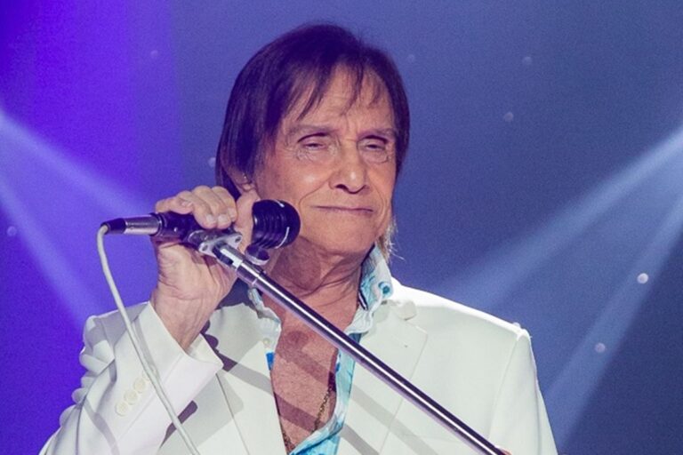 Roberto Carlos Gera Polêmica em Show no RJ: Conflito com Fotógrafos