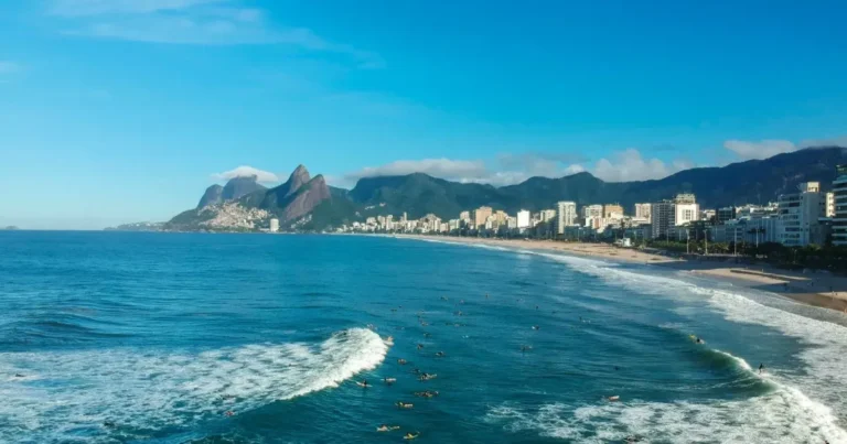 Alerta do Corpo de Bombeiros: Metade dos Afogamentos no RJ Acontece Entre Janeiro e Março Alerta do Corpo de Bombeiros: Metade dos Afogamentos no RJ Acontece Entre Janeiro e Março