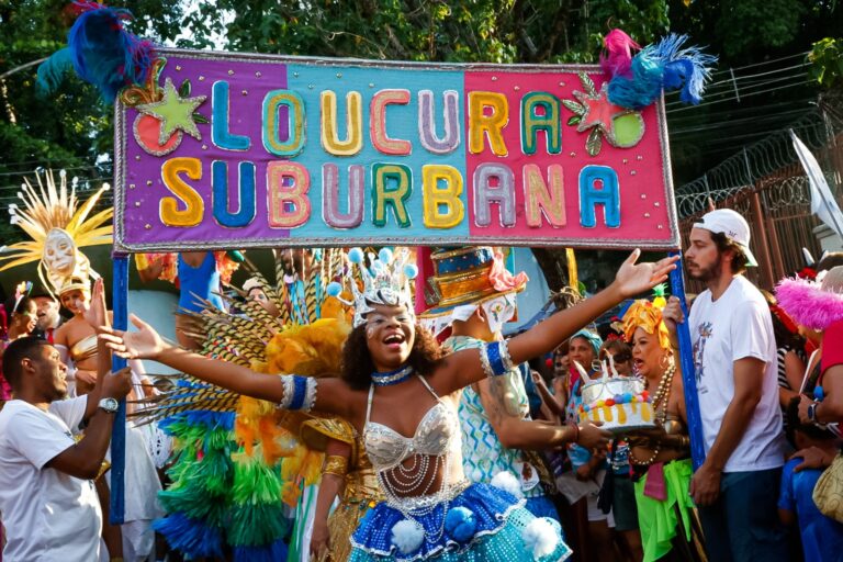 Carnaval 2026: Blocos de Saúde Mental Prometem Inclusão e Conscientização no Rio