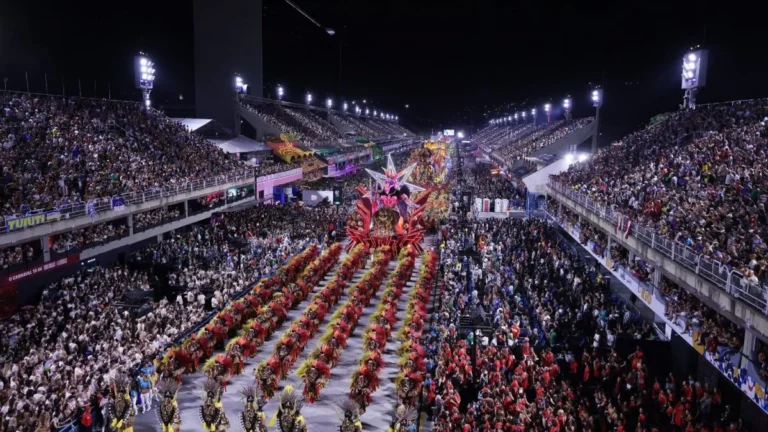 Carnaval 2026: Brasil se Consolida como Destino de Luxo em Alta
