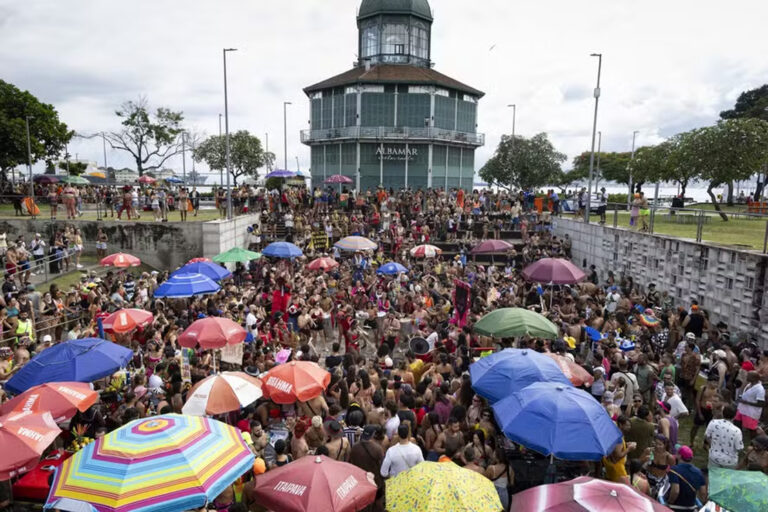 Carnaval de 2026 Promete Impulsionar Economia do Rio de Janeiro Carnaval de 2026 Promete Impulsionar Economia do Rio de Janeiro