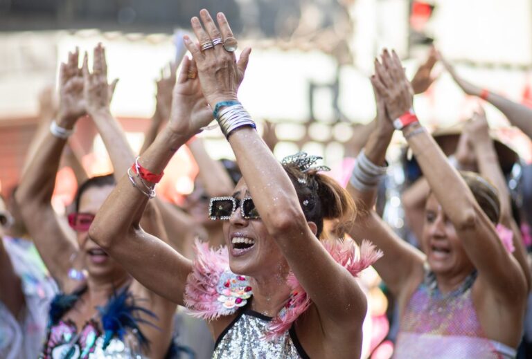 Carnaval do Rio pode atrair 8 milhões e injetar R$ 5,7 bilhões na economia em 2024