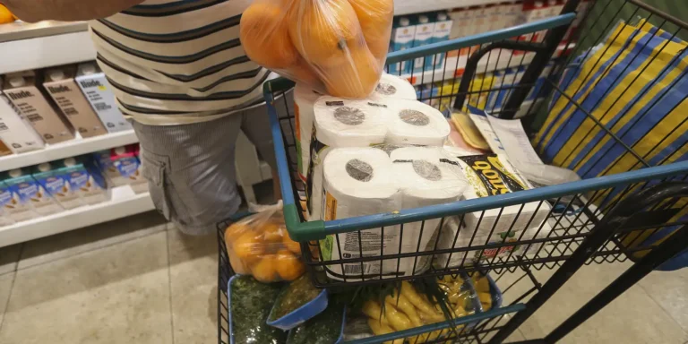 Cesta Básica Aumenta de Preço em 17 Capitais em Dezembro de 2025