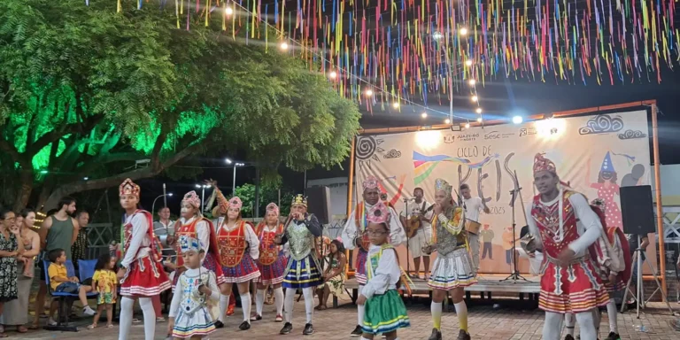 Dia de Reis: Celebração de uma Tradição Centenária da Cultura Popular Brasileira