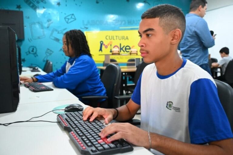 Goiânia se Destaca como Líder em Educação no Brasil em 2025