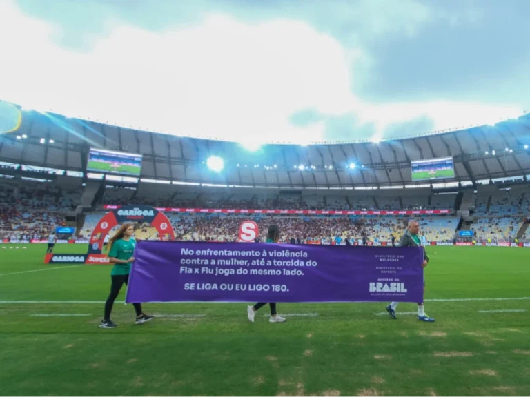 Governo Lança Campanha Contra Violência à Mulher Durante Clássico no Rio Governo Lança Campanha Contra Violência à Mulher Durante Clássico no Rio