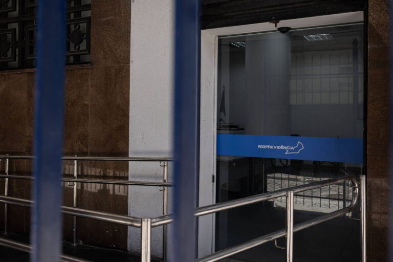 Investigação do Ministério Público em 6 Estados Sobre Aplicações em Fundos de Previdência no Banco Master Investigação do Ministério Público em 6 Estados Sobre Aplicações em Fundos de Previdência no Banco M