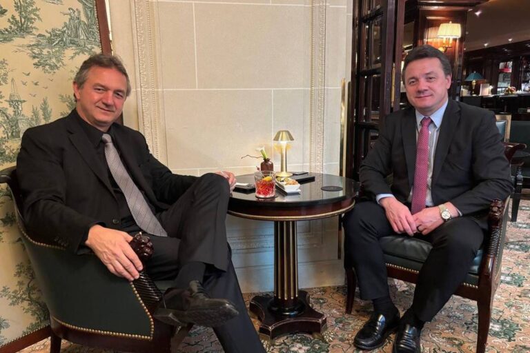 Ministério de Portos e Aeroportos e Antaq: Conflito em Leilão da Hidrovia do Rio Paraguai