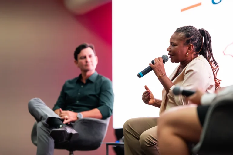 Ministra Margareth Menezes Aponta Caminhos para Fortalecimento da Economia Criativa nos Municípios