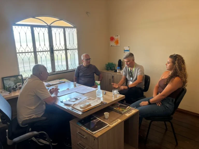 Novas Diretrizes para Educação Ambiental em Casimiro de Abreu: Um Compromisso com o Futuro