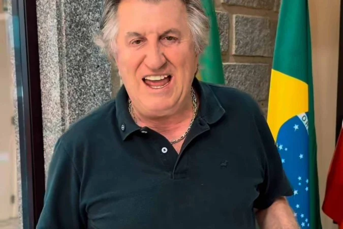 Prefeito de Camboriú Critica Candidatura de Carlos Bolsonaro ao Senado em SC Prefeito de Camboriú Critica Candidatura de Carlos Bolsonaro ao Senado em SC