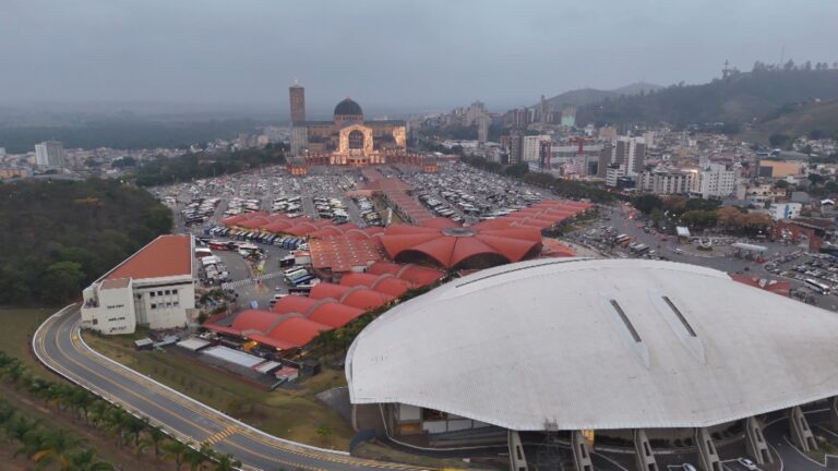 Prefeito Retira Novamente Projeto de Taxa de Turismo em Aparecida