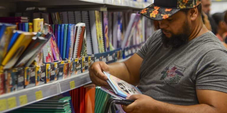 Reaproveitamento de Material Escolar: 80% dos Brasileiros se Planejam para a Volta às Aulas