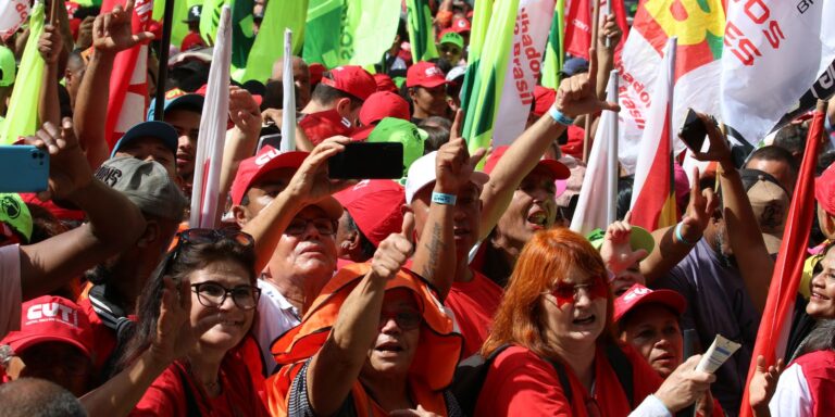 Sindicatos Comemoram 90 Anos do Salário Mínimo e Reforçam a Necessidade de Reajustes