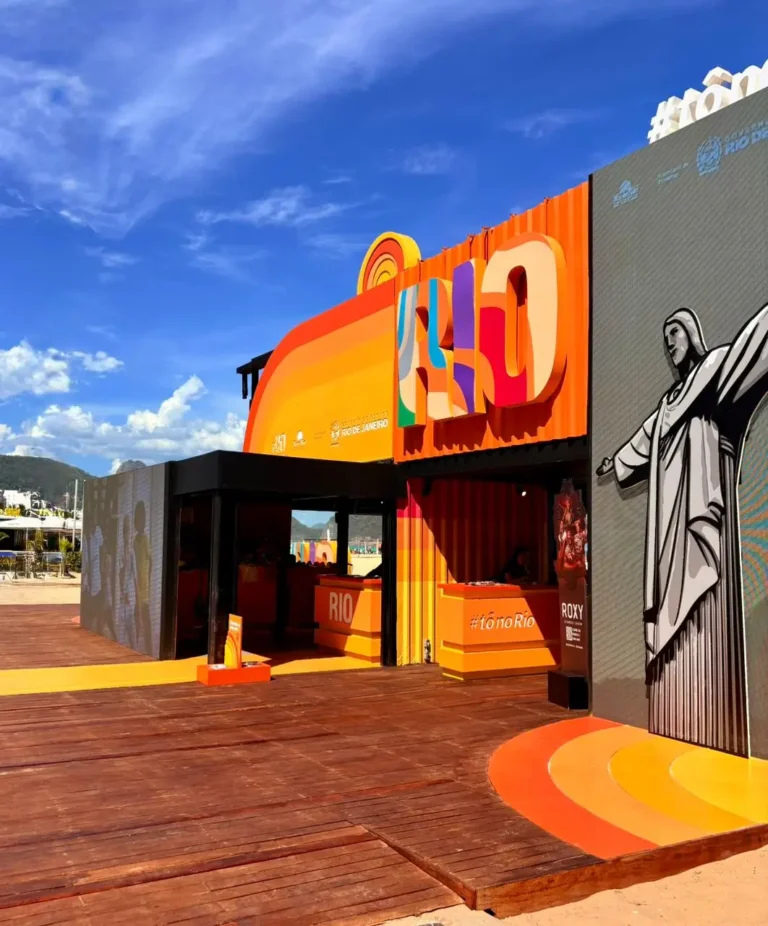 Teresópolis dá boas-vindas a 2026 no #TônoRio com novidades na orla de Copacabana