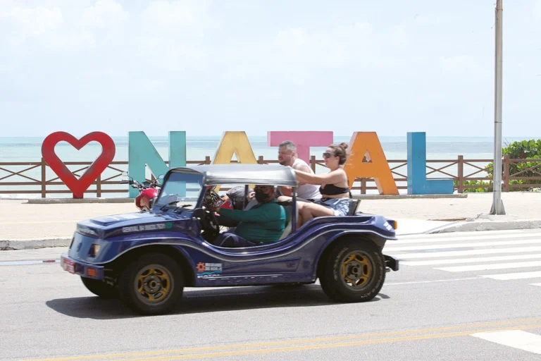 Turismo no RN: Crescimento Acelerado Impulsiona Setor de Serviços