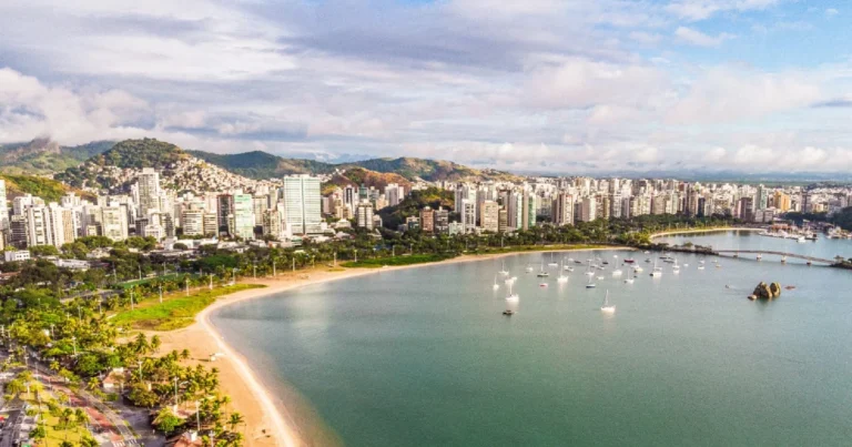 Vitória é a capital com o m² mais caro do Brasil em 2025
