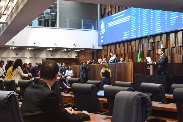 Alerj Define Regras para Eleições Indiretas ao Governo do Rio: Novas Normas Aprovadas