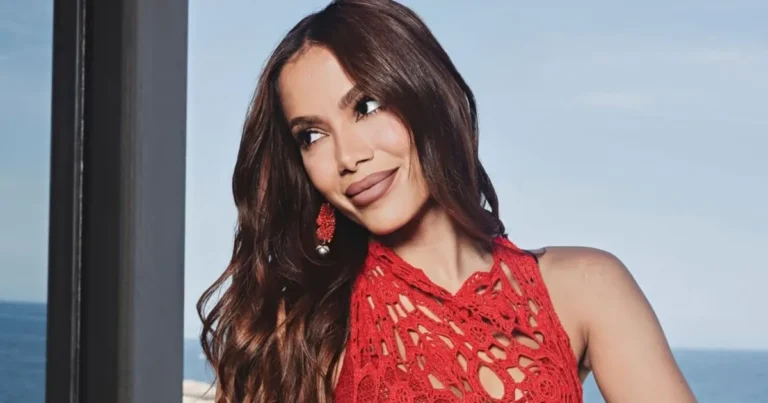 Anitta fecha contrato com agência de Rihanna e Adele para expansão global