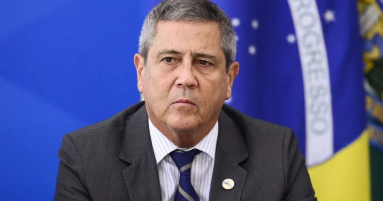 Braga Netto Solicita Redução de Pena e Acesso à TV a Cabo