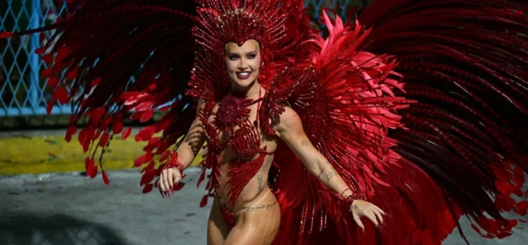 Carnaval 2026: Acompanhe a Apuração ao Vivo e Descubra a Campeã Carnaval 2026: Acompanhe a Apuração ao Vivo e Descubra a Campeã
