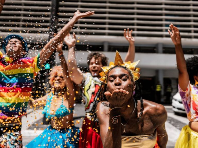 Carnaval 2026: Ministro do Turismo Anuncia Expectativa Recorde de Visitantes Carnaval 2026: Ministro do Turismo Anuncia Expectativa Recorde de Visitantes