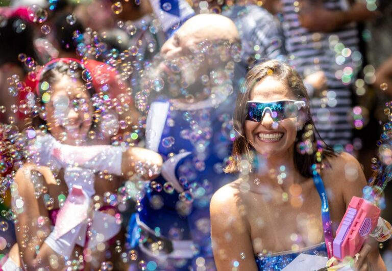 Carnaval: R$ 511 Milhões Impulsionam Economia do Grande Rio