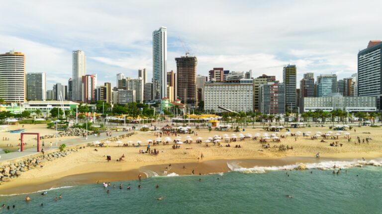 Ceará: Expectativa de R$ 514,8 milhões e 210 mil turistas no Carnaval 2026