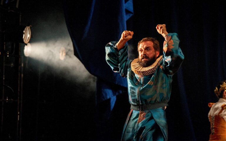 Céu da Língua: A Poesia na Performance de Gregório Duvivier