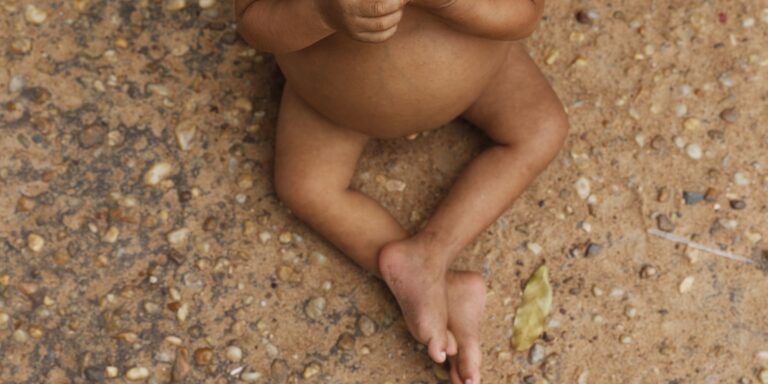 Crianças Indígenas e Nordestinas Enfrentam Desafios de Crescimento - Estudo Revela Impactos da Vulne