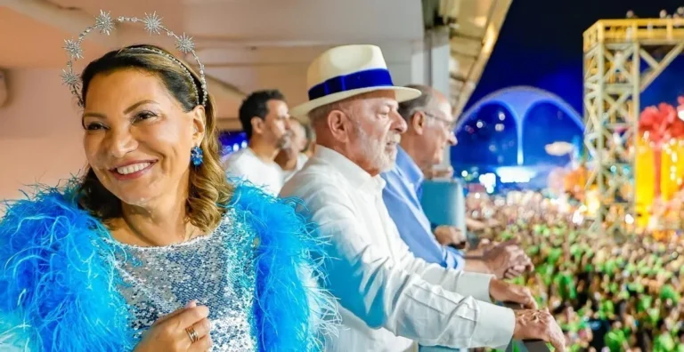 Desfile em Homenagem a Lula Domina Menções Online durante o Carnaval 2024 Desfile em Homenagem a Lula Domina Menções Online durante o Carnaval 2024