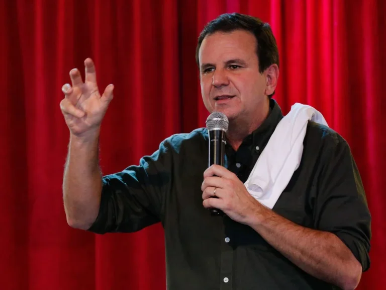 Eduardo Paes Renuncia à Prefeitura do Rio para Concorrer ao Governo do Estado