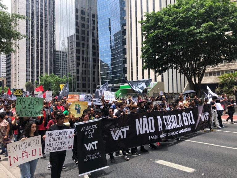 Fim da Escala 6x1: Implementação Gradual Pode Reduzir Riscos Econômicos, Alega Estudo