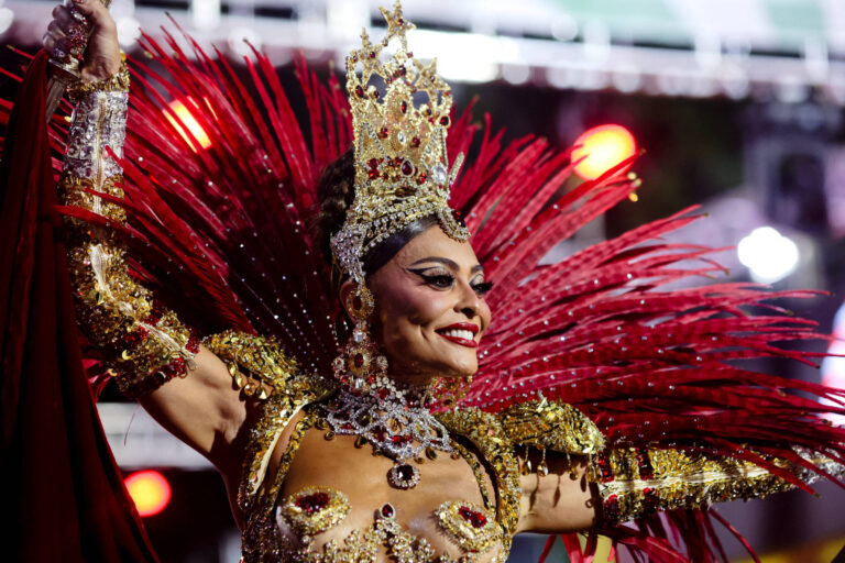 Globo Alcança 56 Milhões de Espectadores Durante o Carnaval com Desfiles de Escolas de Samba