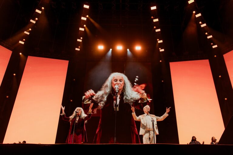 Grammy 2026: Caetano Veloso e Maria Bethânia são os únicos brasileiros indicados