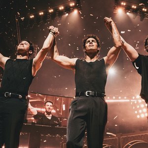 Jonas Brothers Retornam ao Brasil para Show Único em Comemoração de 20 Anos de Carreira Jonas Brothers Retornam ao Brasil para Show Único em Comemoração de 20 Anos de Carreira
