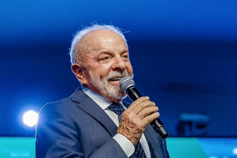 Lula Passa pelo Carnaval em Recife, Salvador e Rio de Janeiro