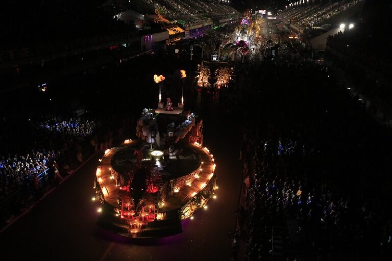 Desfiles do Grupo Especial do Rio: Horários e Ordem das Apresentações Imagem do artigo