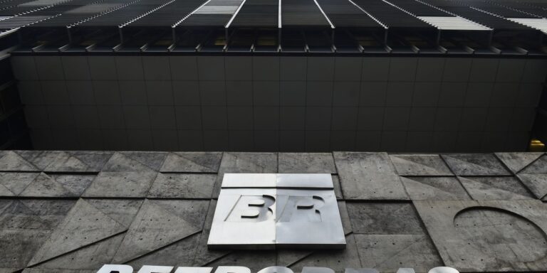 Petrobras Adquire 42,5% de Participação em Bloco de Petróleo na Namíbia