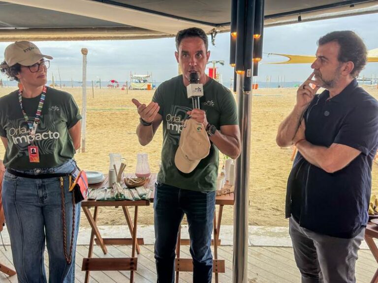 Reciclobloco: Carnaval e Sustentabilidade se Unem em Copacabana