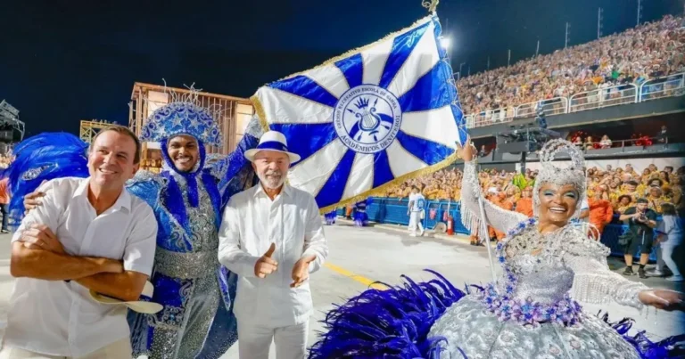 Senado Avalia Repasses de Verba para Escolas de Samba no Carnaval 2024