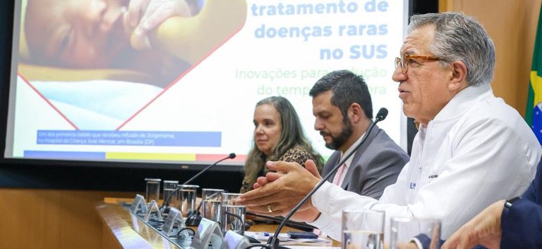 SUS Introduz Exame Genético Inovador que Reduz Tempo de Diagnóstico de Doenças Raras SUS Introduz Exame Genético Inovador que Reduz Tempo de Diagnóstico de Doenças Raras