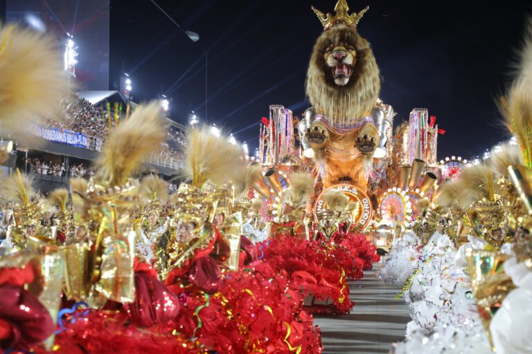 Viradouro brilha na apuração do carnaval com 34 notas 10 e conquista título em 2026